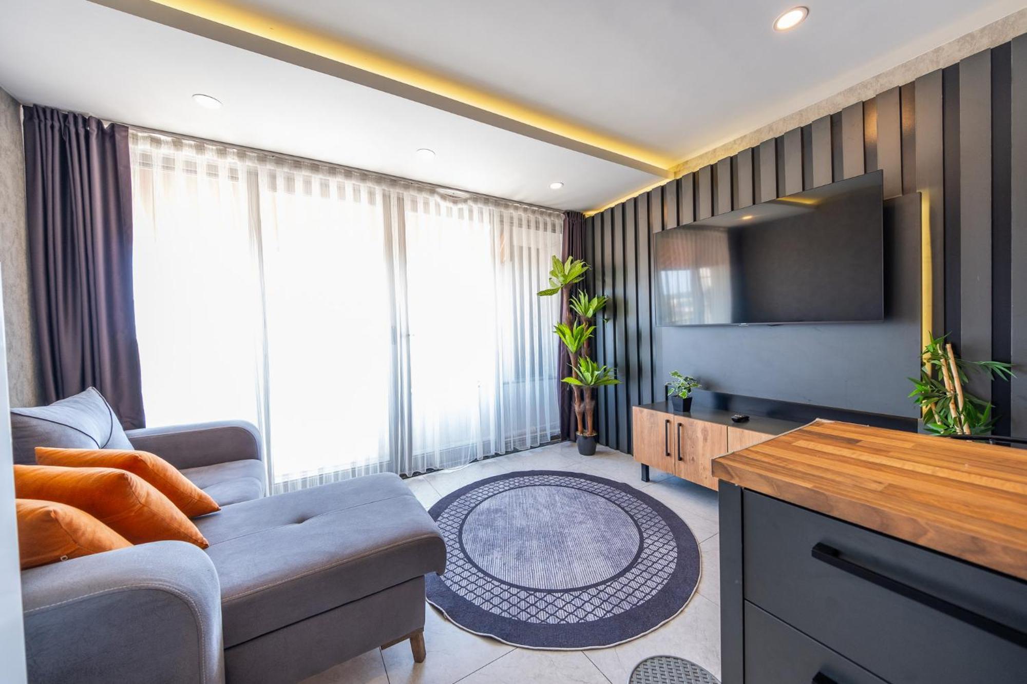 Mrt Suites Lara Antalya Bagian luar foto