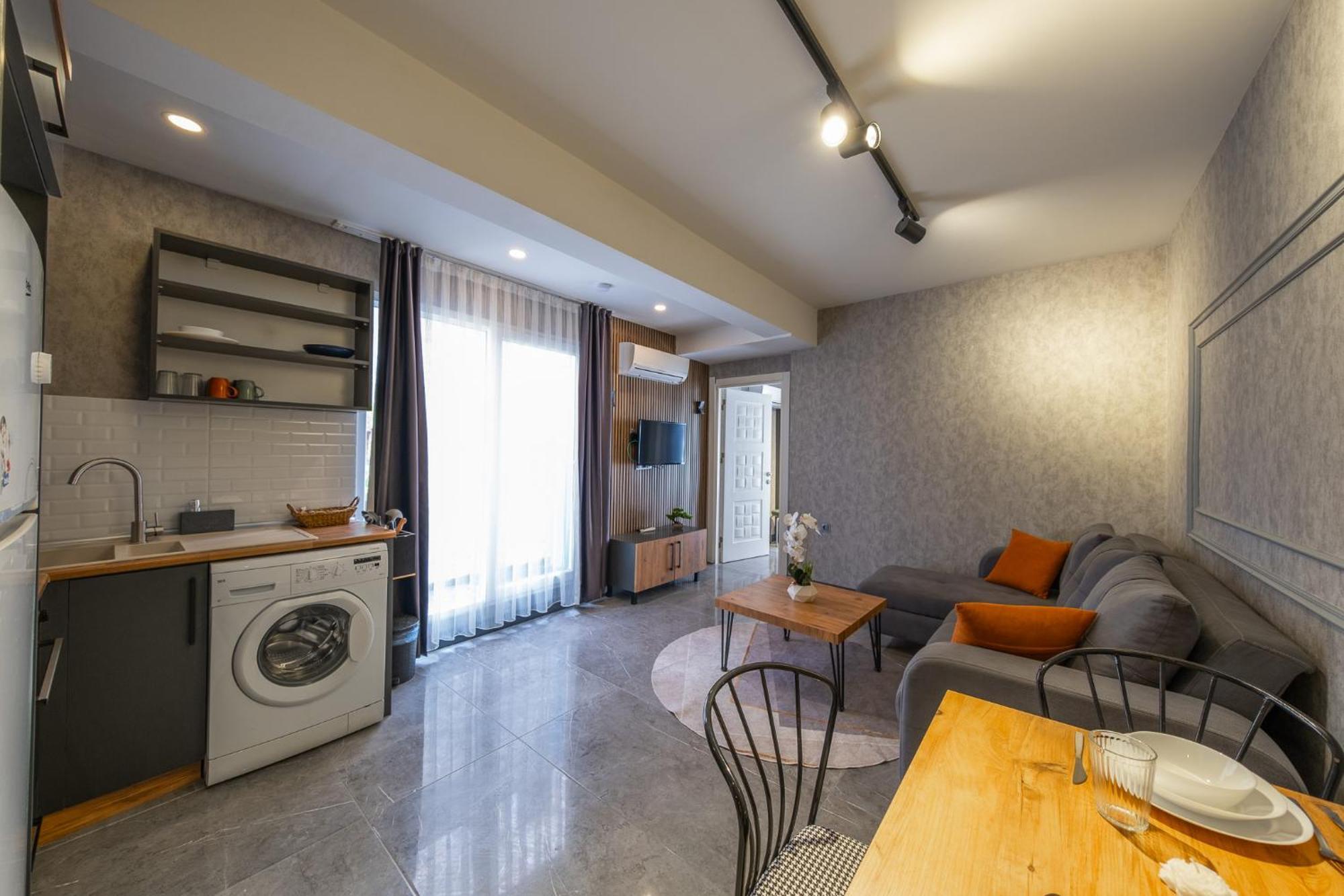 Mrt Suites Lara Antalya Bagian luar foto
