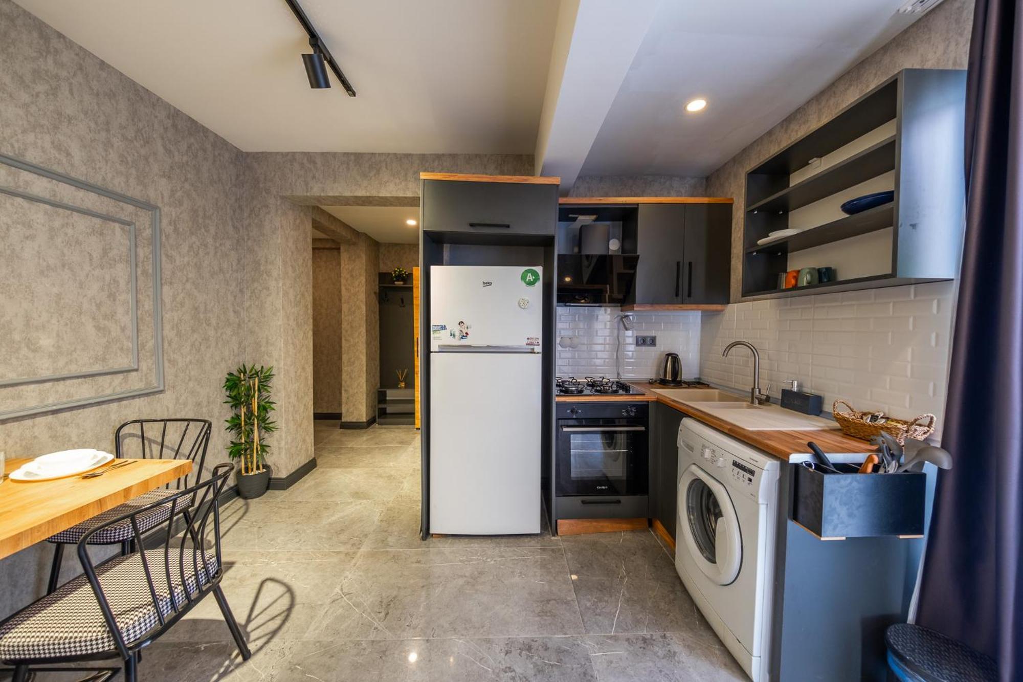 Mrt Suites Lara Antalya Bagian luar foto
