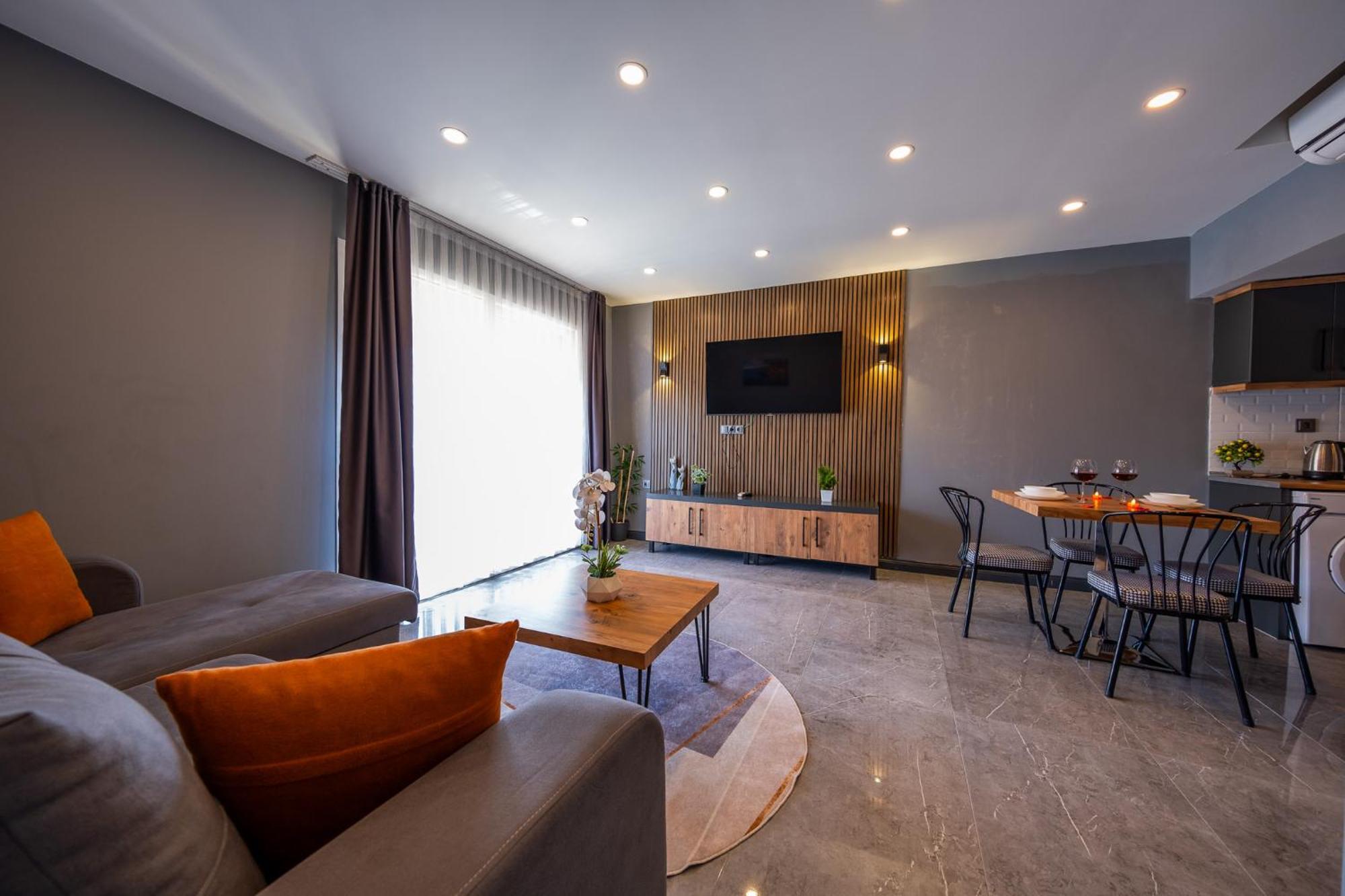 Mrt Suites Lara Antalya Bagian luar foto