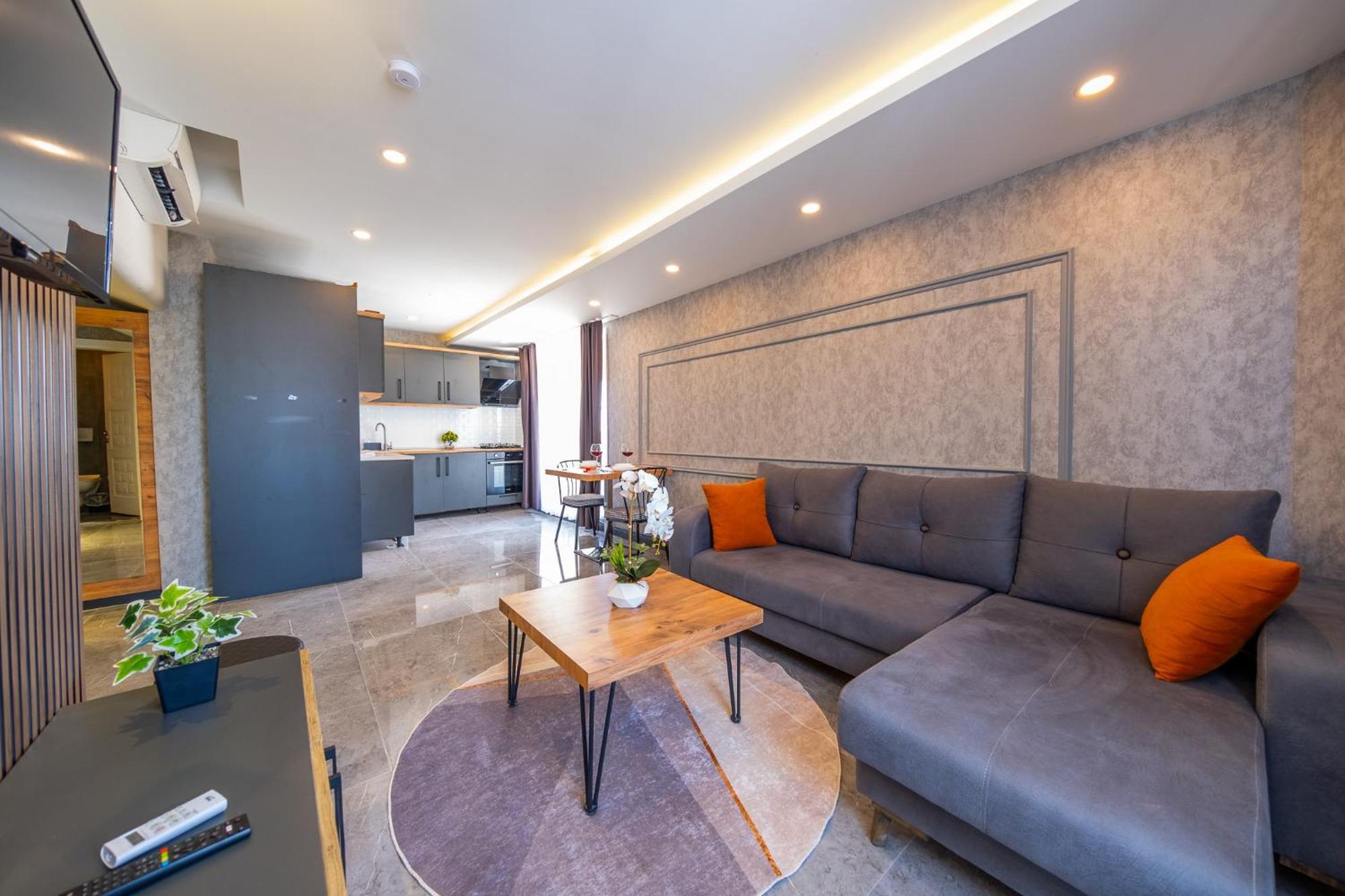 Mrt Suites Lara Antalya Bagian luar foto